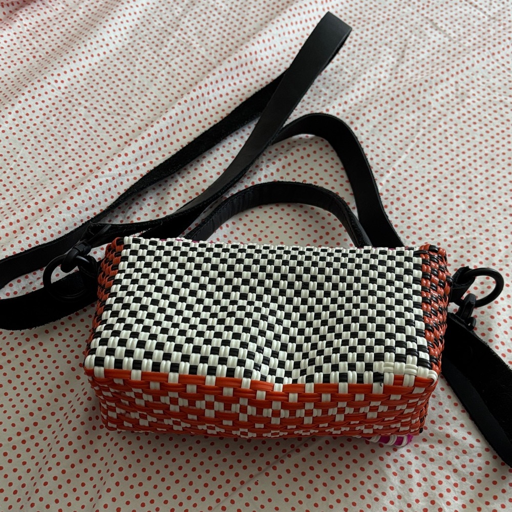 TRUSS Pink, orange and White Woven Handbag - Picture 2 of 4